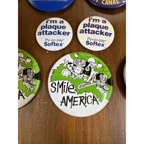 9‎ Dental Dentist Button Pins Smile America Plaque Softex Temple University - Picture 8 of 9